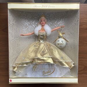 Celebration Barbie Special Edition 2000 NEW